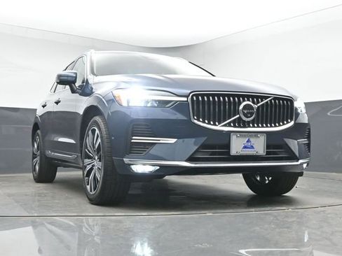 Used 2023 Volvo XC60 B5 Plus w/ Climate Package AWD/4WD image 38