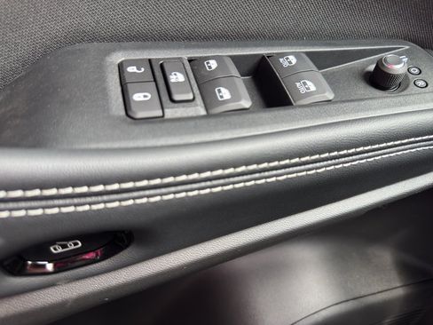 New 2026 Jeep Cherokee Laredo AWD/4WD image 21