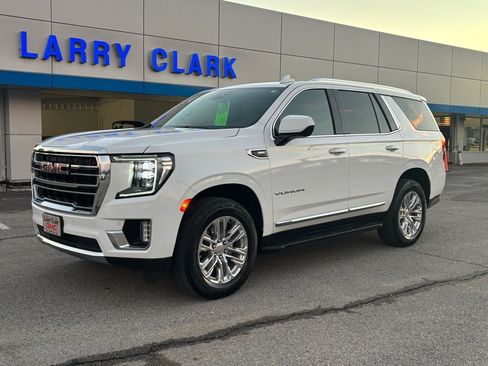 Certified 2023 GMC Yukon SLT image 1
