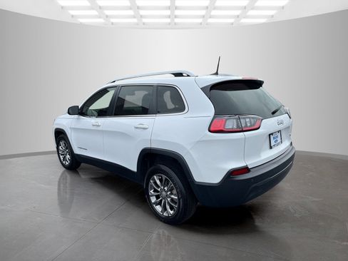 Used 2020 Jeep Cherokee Latitude Plus image 6