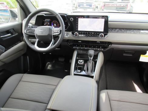 New 2026 Chevrolet Colorado ZR2 w/ Technology Package image 12