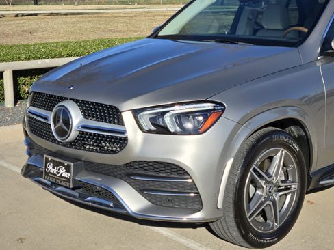 Used 2021 Mercedes-Benz GLE 450 4MATIC image 8