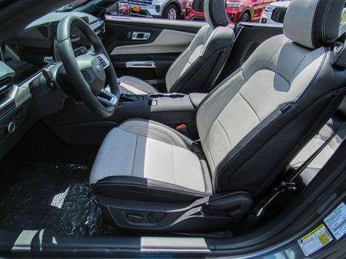 New 2025 Ford Mustang Premium image 9