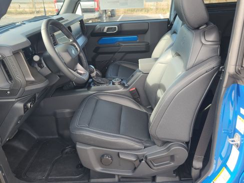 New 2025 Ford Bronco Badlands image 21