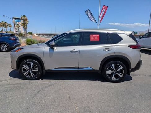 Certified 2021 Nissan Rogue SL w/ Premium Package FWD image 16