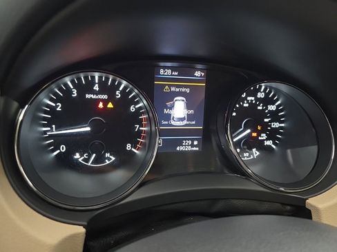 Used 2019 Nissan Rogue SL w/ Premium Package image 21