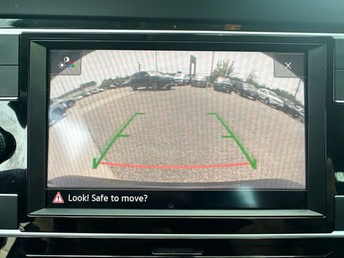 Used 2019 Volkswagen Jetta SE FWD image 23