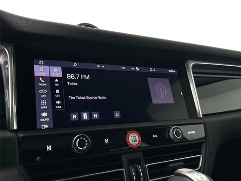 Certified 2026 Porsche Macan AWD/4WD image 21