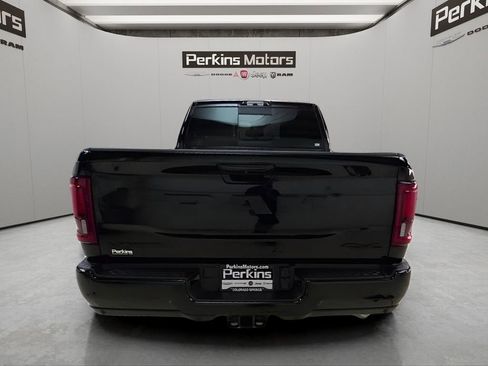 New 2026 RAM 2500 Laramie AWD/4WD image 4