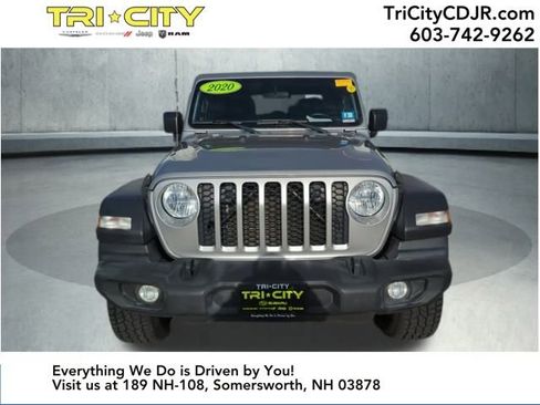 Used 2020 Jeep Gladiator Sport w/ Quick Order Package 24S image 8