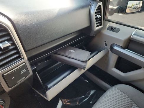 Used 2020 Ford F150 XLT w/ Equipment Group 302A Luxury AWD/4WD image 49