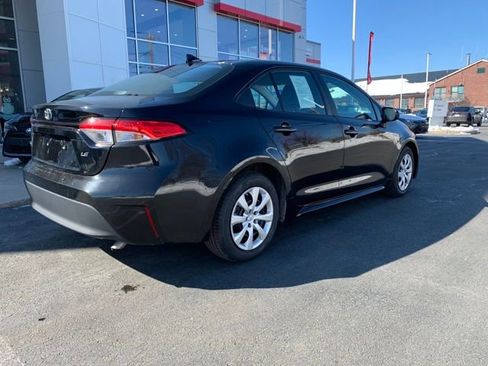 Certified 2024 Toyota Corolla LE image 4