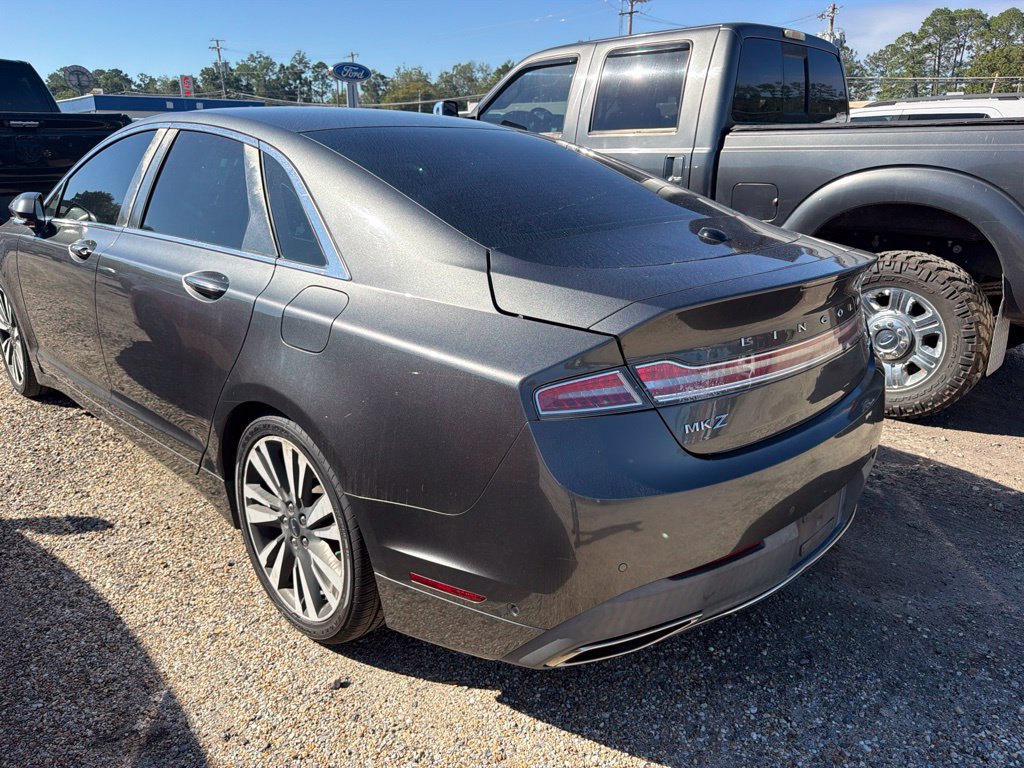 Used 2017 Lincoln MKZ Reserve w/ Technology Package FWD image 4