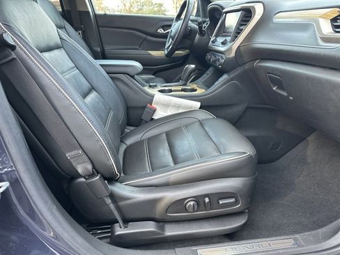 Used 2018 GMC Acadia Denali w/ Technology Package image 15