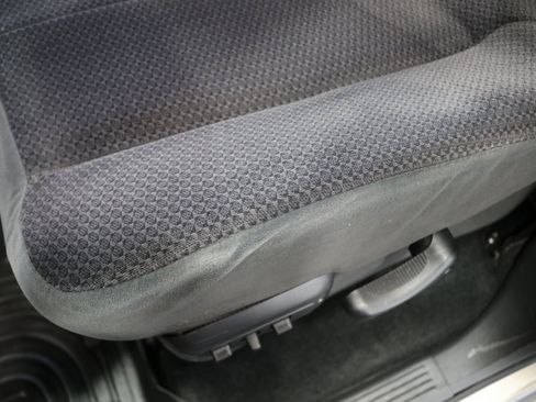 Used 2005 Dodge Ram 3500 Truck SLT w/ Quad Cab Big Horn Value Group image 68