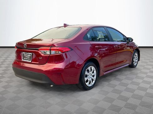 Used 2024 Toyota Corolla LE FWD image 7