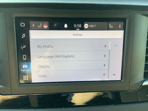 Used 2023 Chrysler Voyager LX FWD image 42