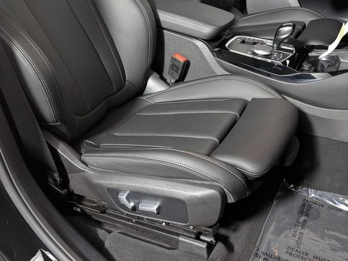 Certified 2023 BMW X3 xDrive30i w/ Premium Package image 27