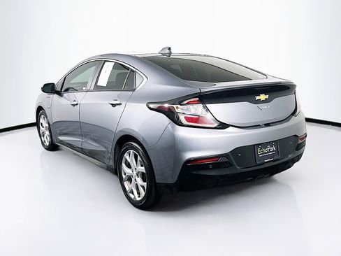 Used 2018 Chevrolet Volt Premier w/ Driver Confidence Package FWD image 5