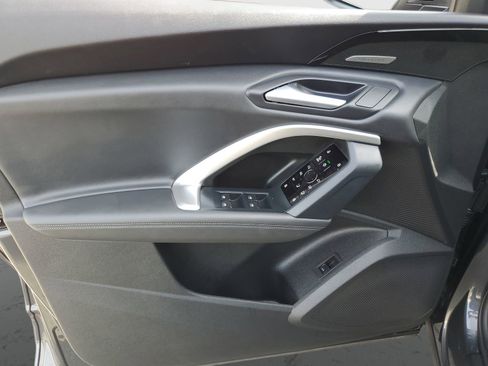 Used 2025 Audi Q5 Premium Plus w/ Premium Plus image 20