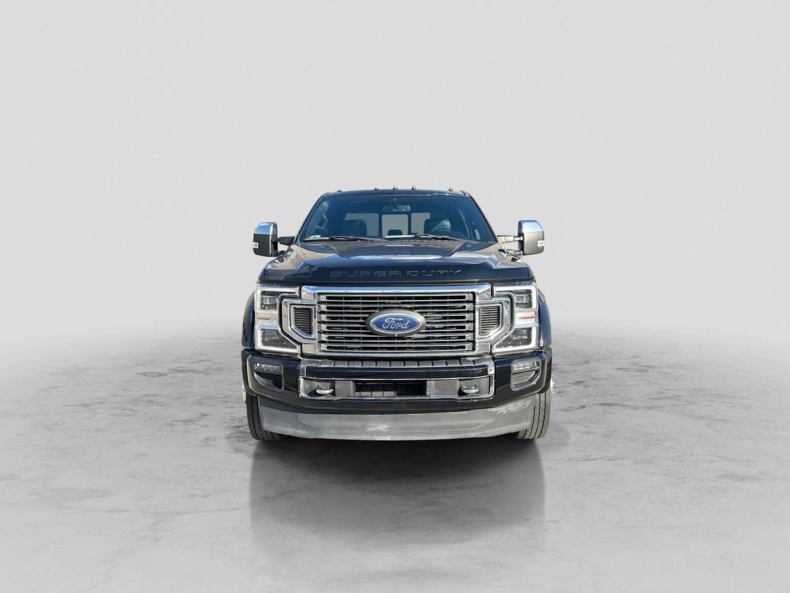 Used 2020 Ford F450 Platinum w/ FX4 Off-Road Package AWD/4WD image 9