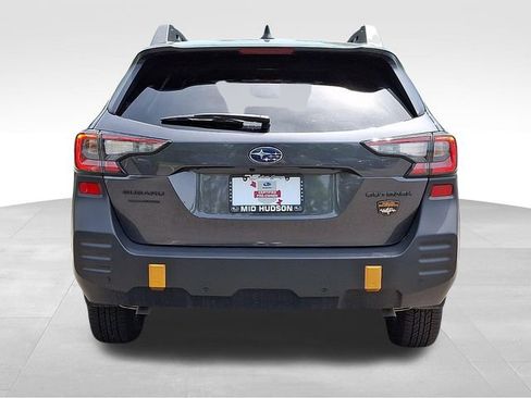 Used 2025 Subaru Outback Wilderness w/ Wilderness Package AWD/4WD image 5