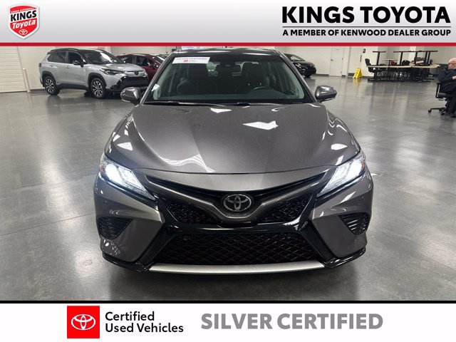 Certified 2018 Toyota Camry XSE FWD image 3