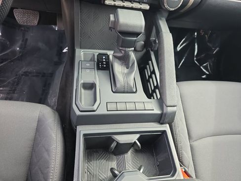 Used 2024 Toyota Tacoma SR image 35