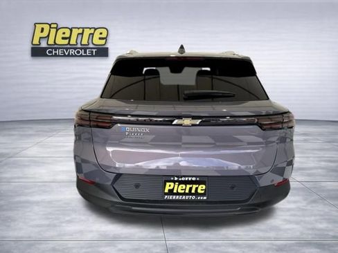 New 2026 Chevrolet Equinox EV LT image 3