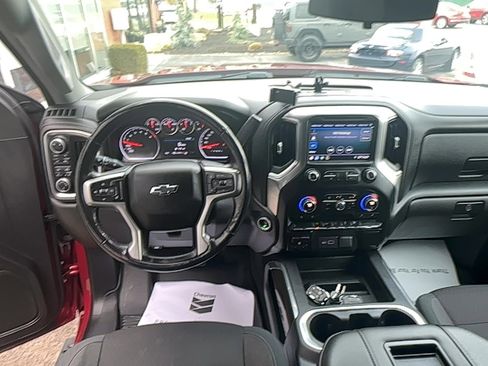 Used 2019 Chevrolet Silverado 1500 RST image 7