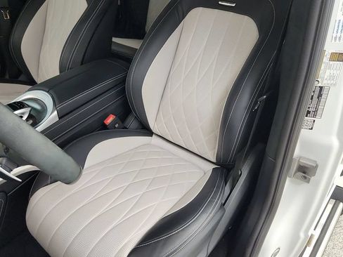 Used 2024 Mercedes-Benz G 63 AMG 4MATIC image 33