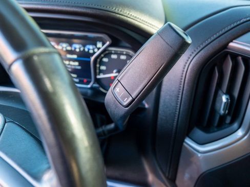 Used 2020 GMC Sierra 2500 Denali w/ Denali Ultimate Package image 14