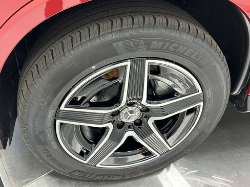 New 2026 Mercedes-Benz GLC 300 image 14