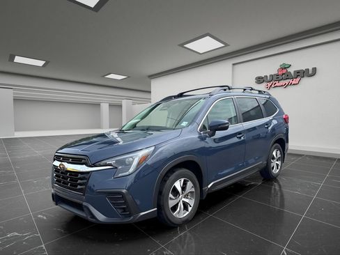 Used 2023 Subaru Ascent Premium w/ Convenience Package AWD/4WD image 6