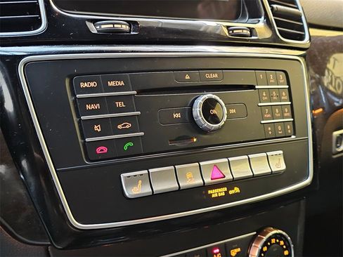 Used 2016 Mercedes-Benz GLE 350 w/ Premium Package image 25