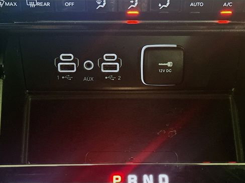 Used 2024 Jeep Grand Cherokee L Limited w/ Luxury Tech Group II image 26