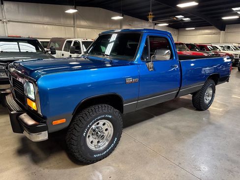 Used 1991 Dodge D/W Truck 250 image 44
