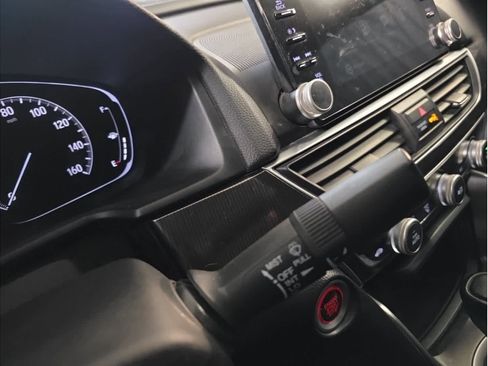 Used 2019 Honda Accord Sport image 29