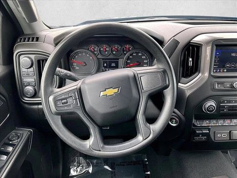 Used 2024 Chevrolet Silverado 1500 Custom w/ Turbomax Blackout Package image 7