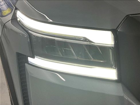 Used 2024 Nissan Frontier PRO-4X w/ Off-Road Protection Package image 31