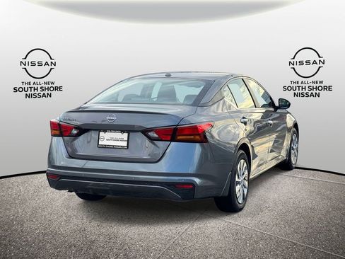Used 2025 Nissan Altima 2.5 S FWD image 5