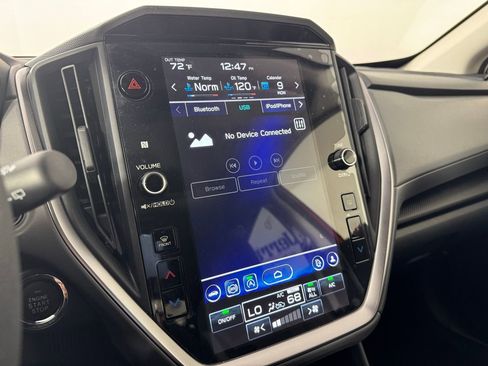 Used 2025 Subaru Crosstrek 2.0i Premium image 25