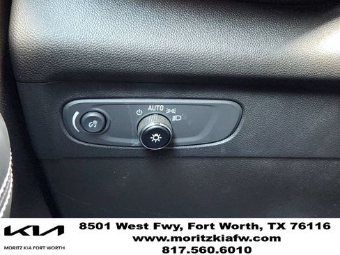 Used 2023 Buick Envision Preferred FWD image 21