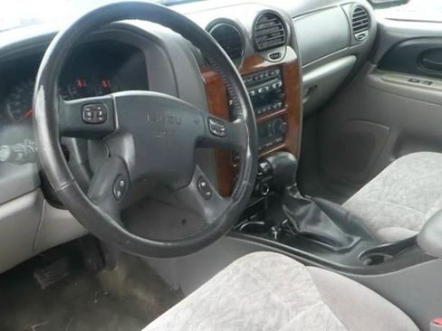 Used 2003 Isuzu Ascender S image 6