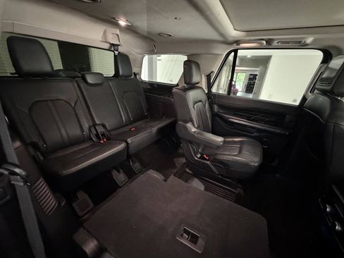Used 2018 Ford Expedition Platinum AWD/4WD image 28