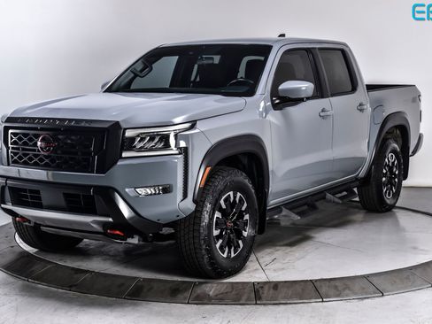 Used 2023 Nissan Frontier PRO-4X w/ Pro Convenience Package AWD/4WD image 2