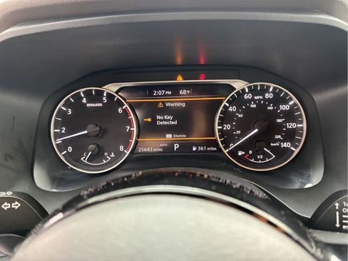 Used 2023 Nissan Rogue SV AWD/4WD image 19