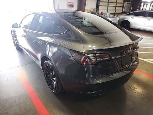 Used 2023 Tesla Model 3 Performance image 32