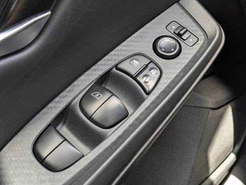 Used 2022 Nissan Sentra SV FWD image 24