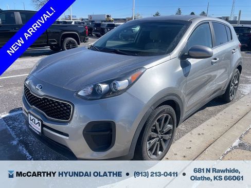 Used 2019 Kia Sportage LX image 1